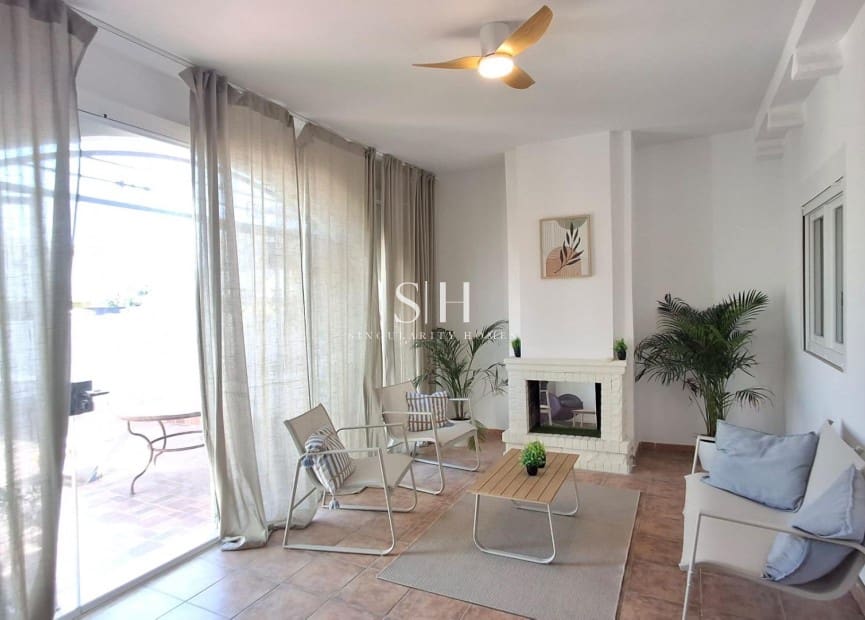 Casa de 3 habitaciones en Playa Flamenca en venta - 204.000 € (Ref: 10026560)
