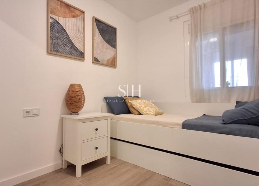 Casa de 3 habitaciones en Playa Flamenca en venta - 204.000 € (Ref: 10026560)