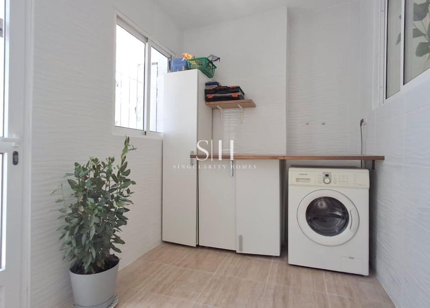 Casa de 3 habitaciones en Playa Flamenca en venta - 204.000 € (Ref: 10026560)