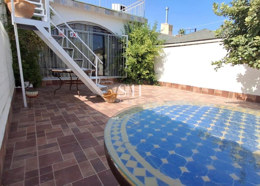 Casa de 3 habitaciones en Playa Flamenca en venta - 204.000 € (Ref: 10026560)