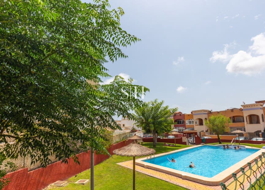 2 quarto Bungalow para venda em Los Altos com piscina - 249 000 € (Ref: 10026561)