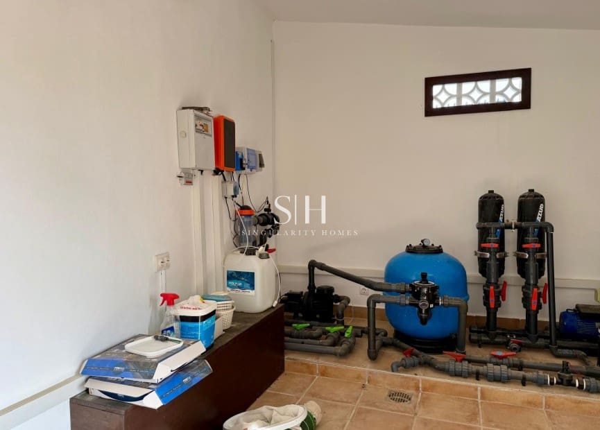 3 bedroom Villa for sale in San Miguel de Salinas with pool garage - € 875,000 (Ref: 10026604)