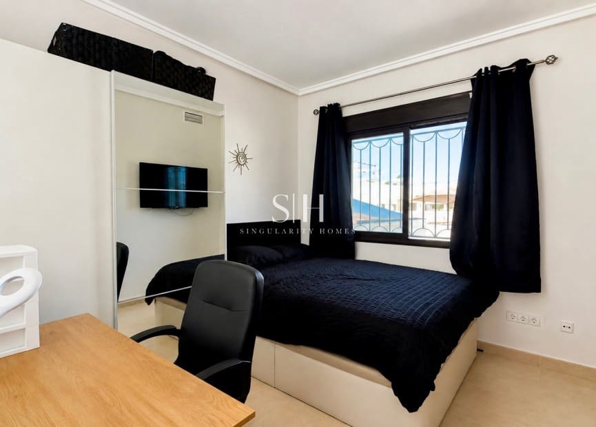 3 camera da letto Casa in vendita in Dona Pepa con piscina garage - 243.900 € (Rif: 10031133)