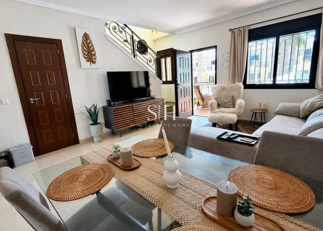 3 bedroom Townhouse for sale in Doña Pepa, Rojales with pool garage - € 243,900 (Ref: 10031133)