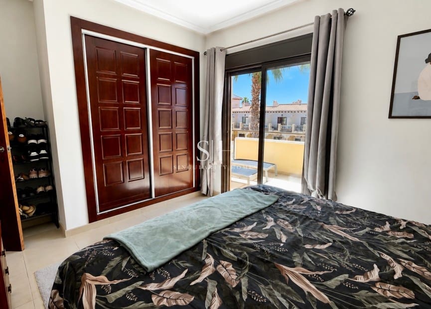 3 camera da letto Casa in vendita in Dona Pepa con piscina garage - 243.900 € (Rif: 10031133)