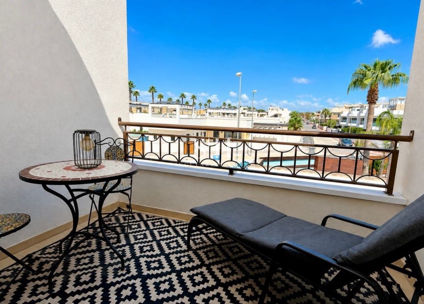 3 camera da letto Casa in vendita in Dona Pepa con piscina garage - 243.900 € (Rif: 10031133)