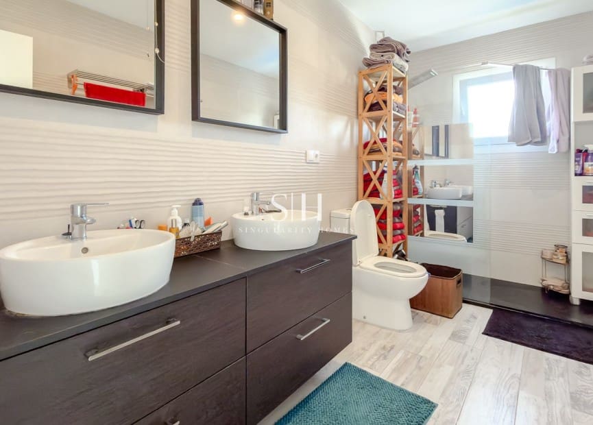 2 makuuhuone Huvila myytävänä paikassa Torrevieja mukana uima-altaan - 465 000 € (Ref: 10033500)