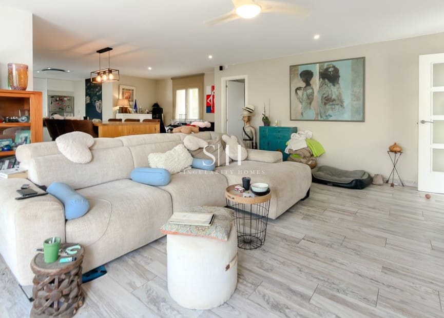2 makuuhuone Huvila myytävänä paikassa Torrevieja mukana uima-altaan - 465 000 € (Ref: 10033500)