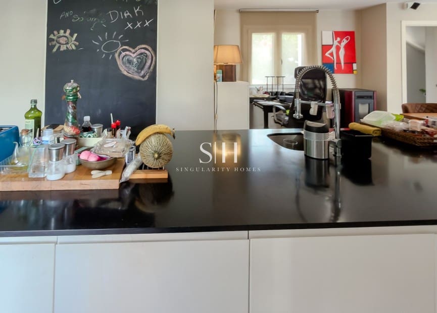 2 makuuhuone Huvila myytävänä paikassa Torrevieja mukana uima-altaan - 465 000 € (Ref: 10033500)