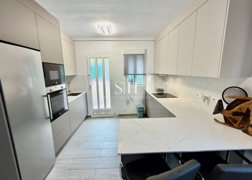 3 soveværelse Villa til salg i Ciudad Quesada med garage - € 285.000 (Ref: 10048603)