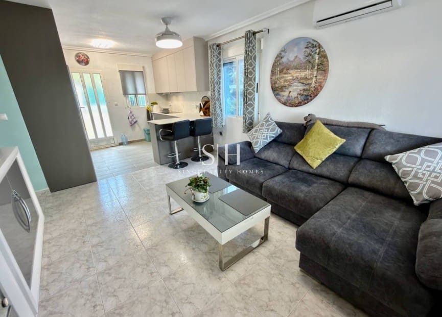 3 soveværelse Villa til salg i Ciudad Quesada med garage - € 285.000 (Ref: 10048603)