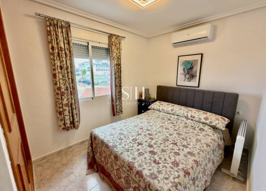 3 soveværelse Villa til salg i Ciudad Quesada med garage - € 285.000 (Ref: 10048603)
