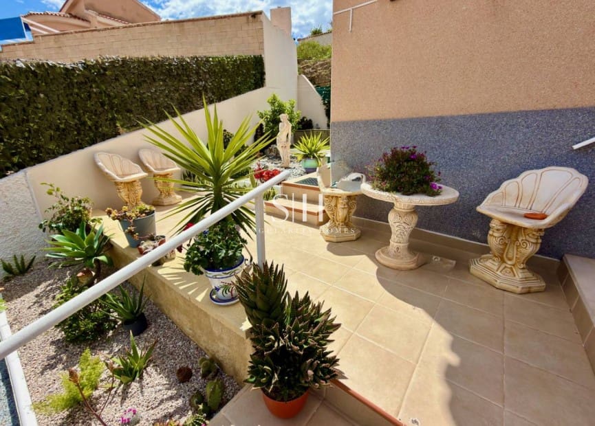 3 soveværelse Villa til salg i Ciudad Quesada med garage - € 285.000 (Ref: 10048603)