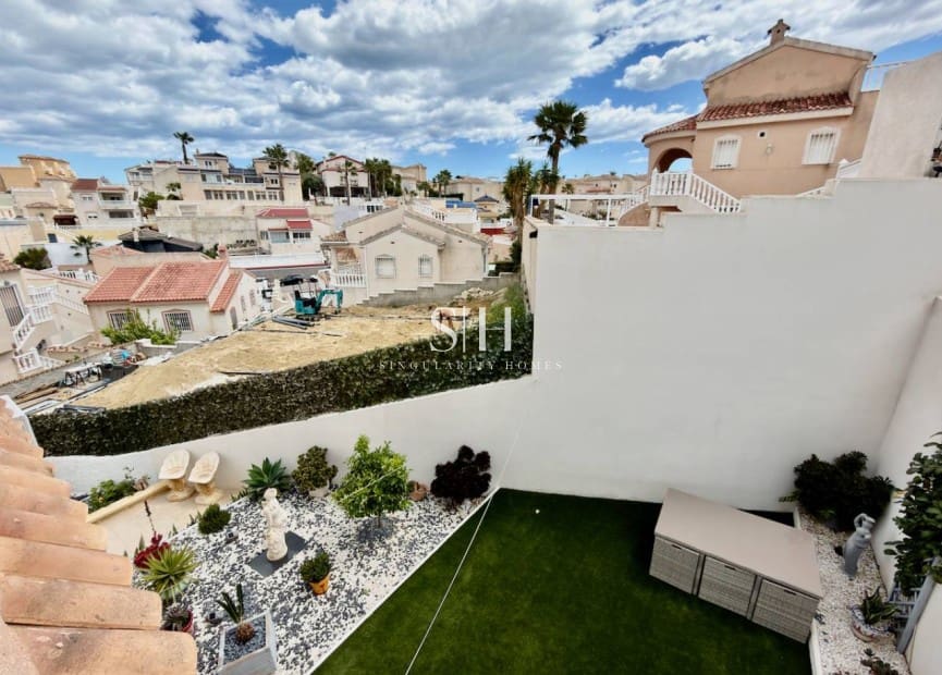 3 soveværelse Villa til salg i Ciudad Quesada med garage - € 285.000 (Ref: 10048603)