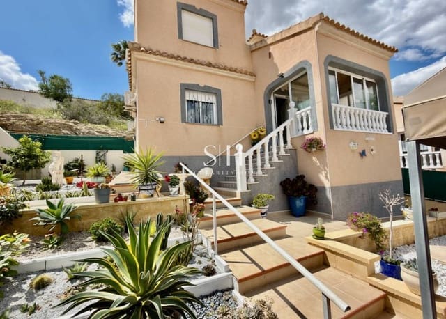 3 bedroom Villa for sale in Ciudad Quesada, Rojales with garage - € 285,000 (Ref: 10048603)