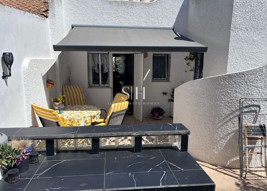 2 soveværelse Villa til salg i Los Balcones med swimmingpool garage - € 420.000 (Ref: 10048604)