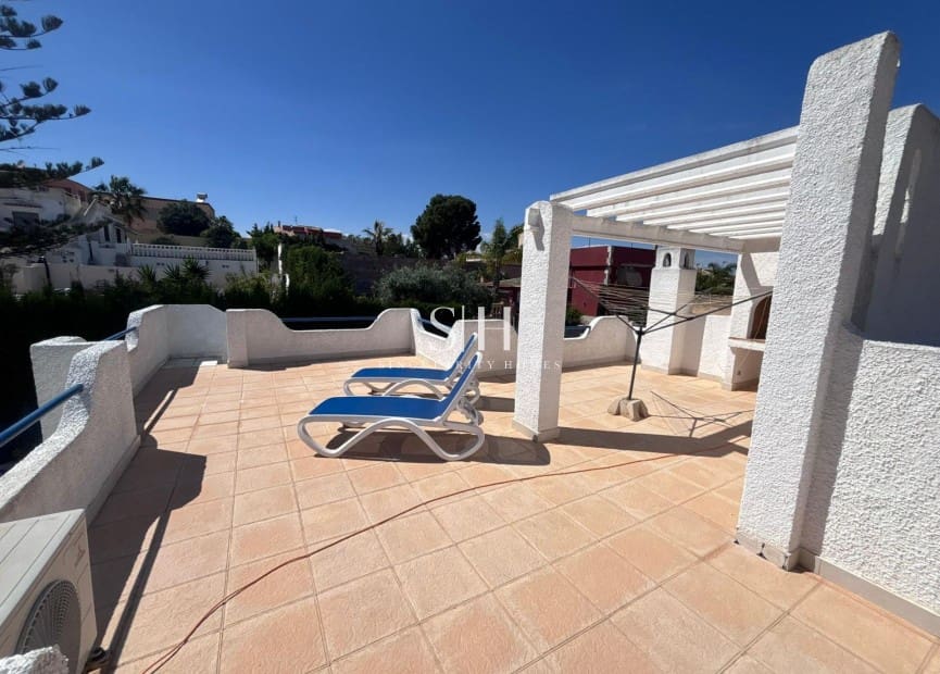 2 soveværelse Villa til salg i Los Balcones med swimmingpool garage - € 420.000 (Ref: 10048604)
