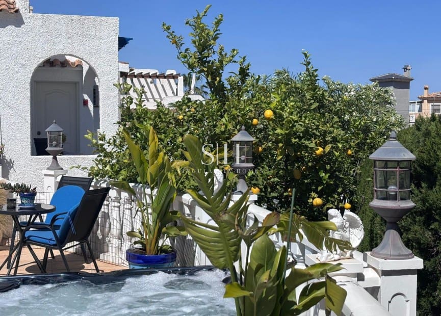 2 soveværelse Villa til salg i Los Balcones med swimmingpool garage - € 420.000 (Ref: 10048604)