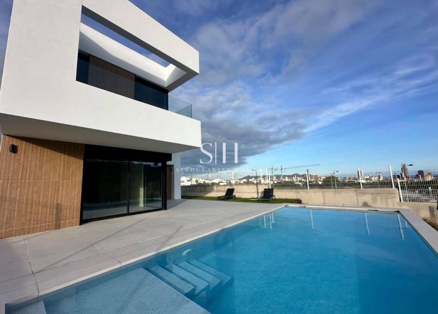 Chalet de 3 habitaciones en Finestrat en venta con piscina garaje - 850.000 € (Ref: 10048608)