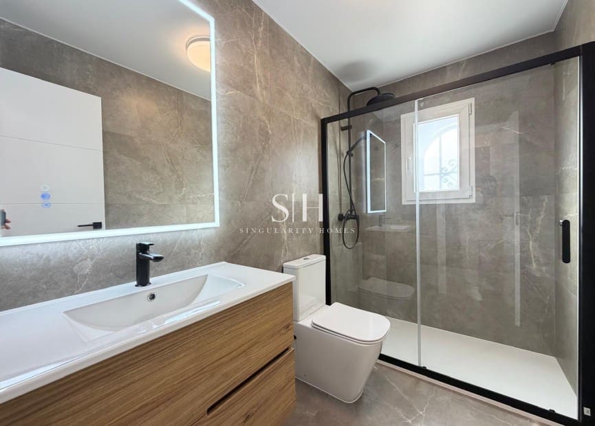 2 camera da letto Villetta a Schiera in vendita in Torrevieja con piscina garage - 249.900 € (Rif: 10048614)