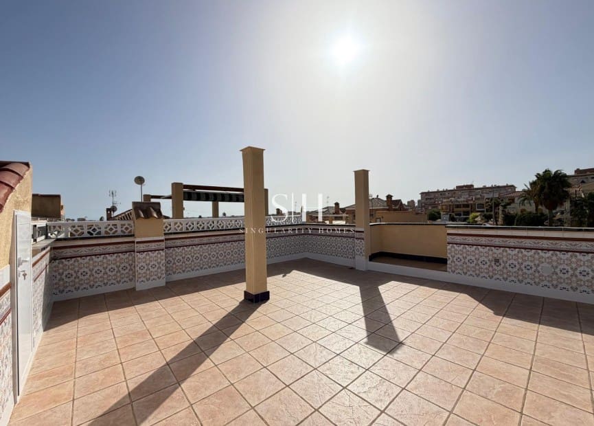 2 camera da letto Villetta a Schiera in vendita in Torrevieja con piscina garage - 249.900 € (Rif: 10048614)
