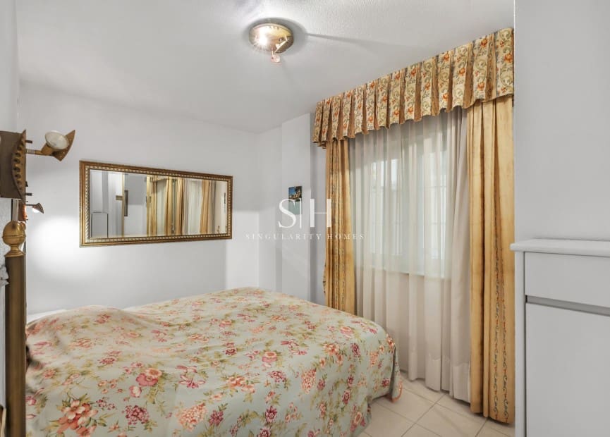 2 bedroom Apartment for sale in Guardamar del Segura with pool garage - € 329,000 (Ref: 10048615)