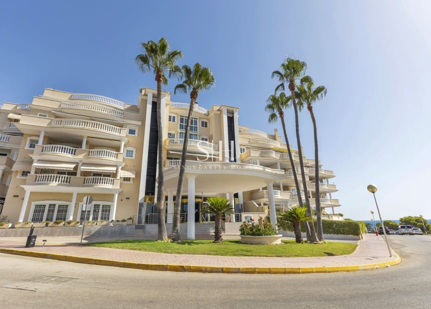 2 bedroom Apartment for sale in Guardamar del Segura with pool garage - € 329,000 (Ref: 10048615)