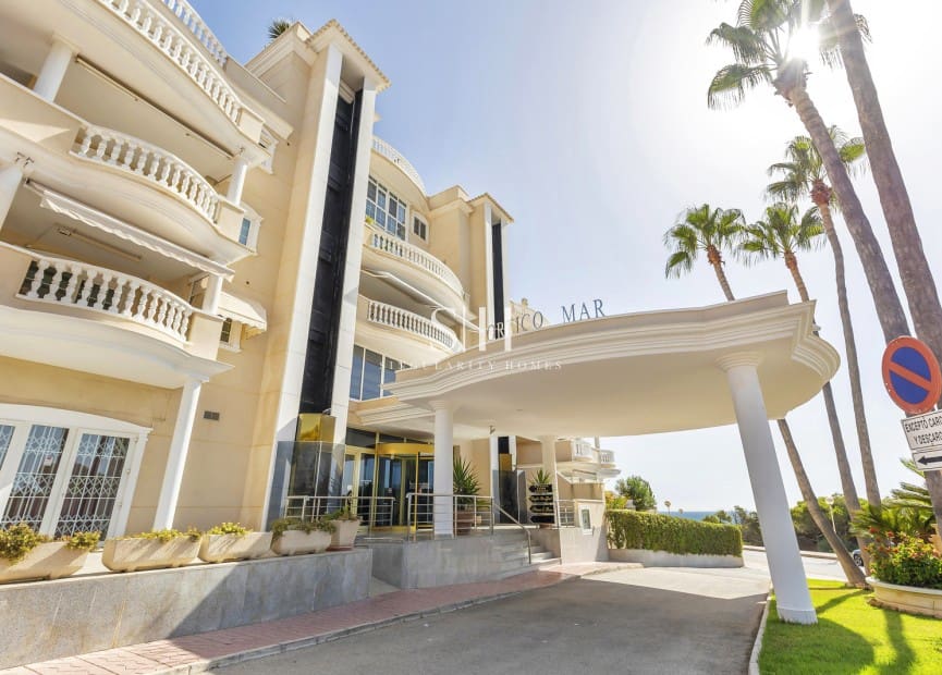 2 bedroom Apartment for sale in Guardamar del Segura with pool garage - € 329,000 (Ref: 10048615)