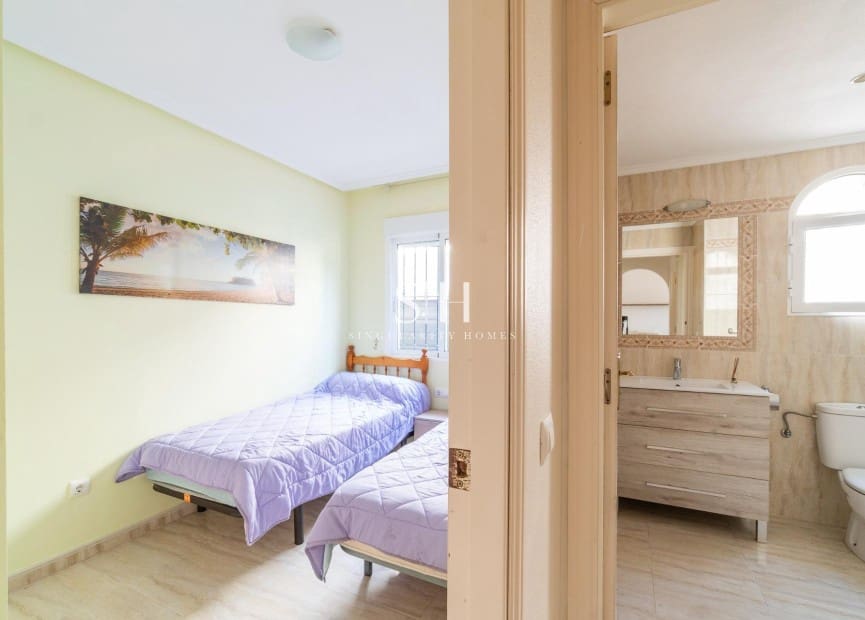 2 bedroom Apartment for sale in Los Dolses with pool garage - € 175,000 (Ref: 10048617)