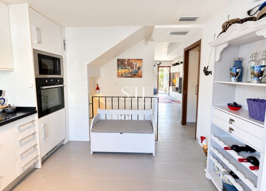 2 bedroom Townhouse for sale in Aguas Nuevas with pool - € 295,000 (Ref: 10060956)