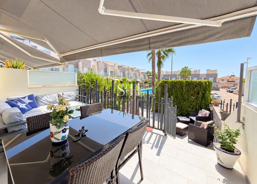 2 bedroom Townhouse for sale in Aguas Nuevas with pool - € 295,000 (Ref: 10060956)