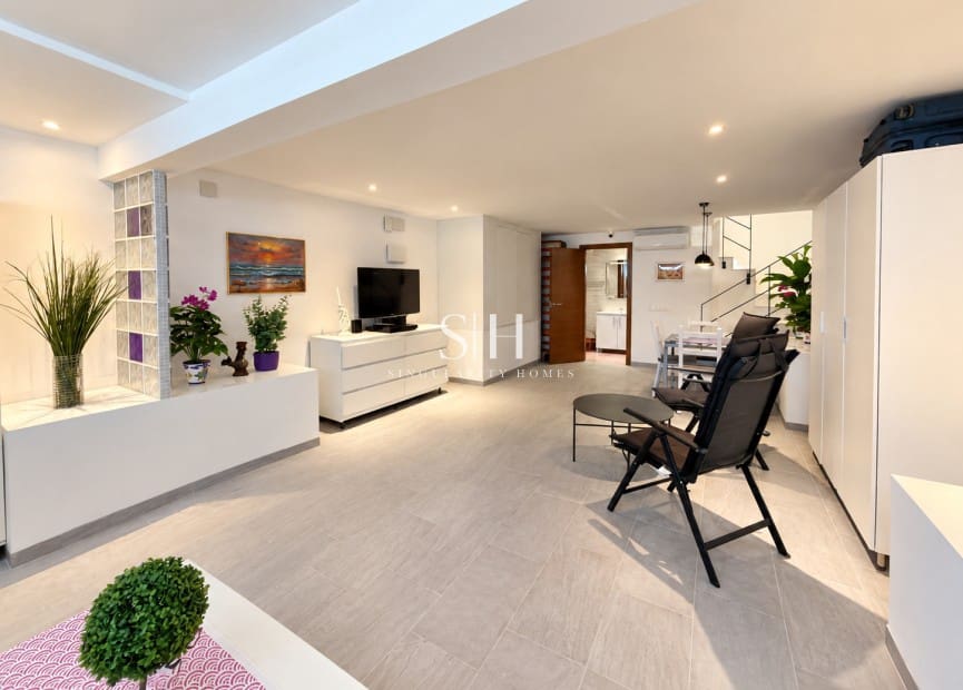 2 bedroom Townhouse for sale in Aguas Nuevas with pool - € 295,000 (Ref: 10060956)