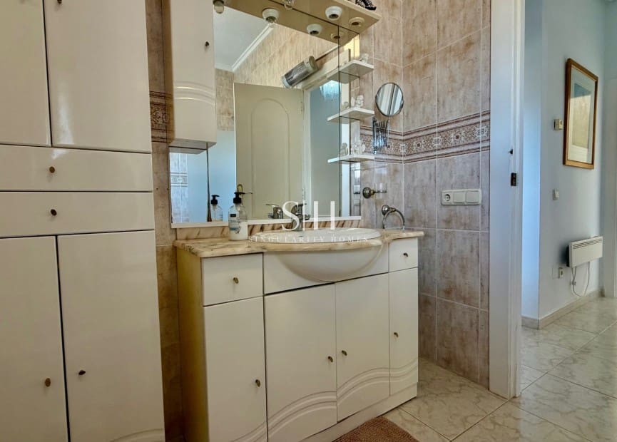 4 Zimmer Villa zu verkaufen in Dona Pepa mit Pool - 575.000 € (Ref: 10062508)