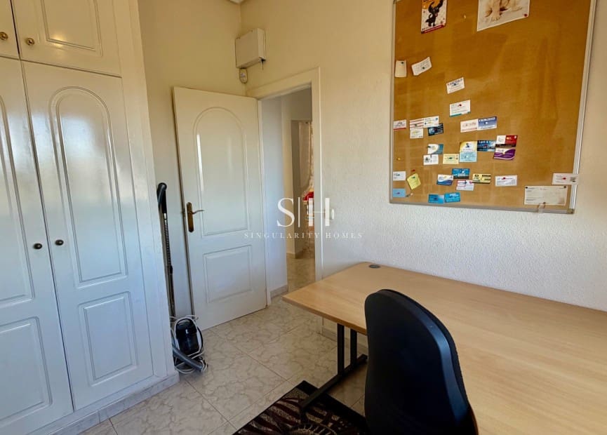 4 Zimmer Villa zu verkaufen in Dona Pepa mit Pool - 575.000 € (Ref: 10062508)