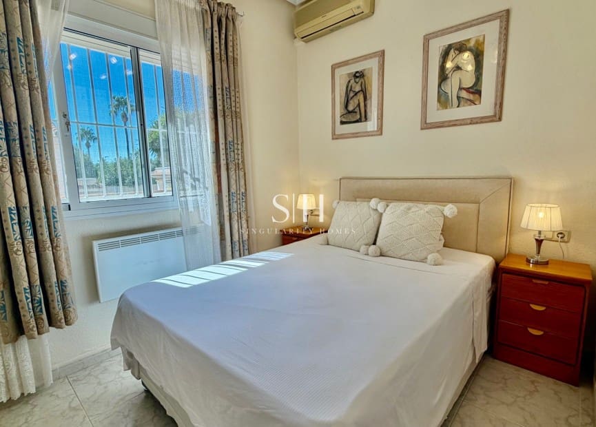 4 Zimmer Villa zu verkaufen in Dona Pepa mit Pool - 575.000 € (Ref: 10062508)