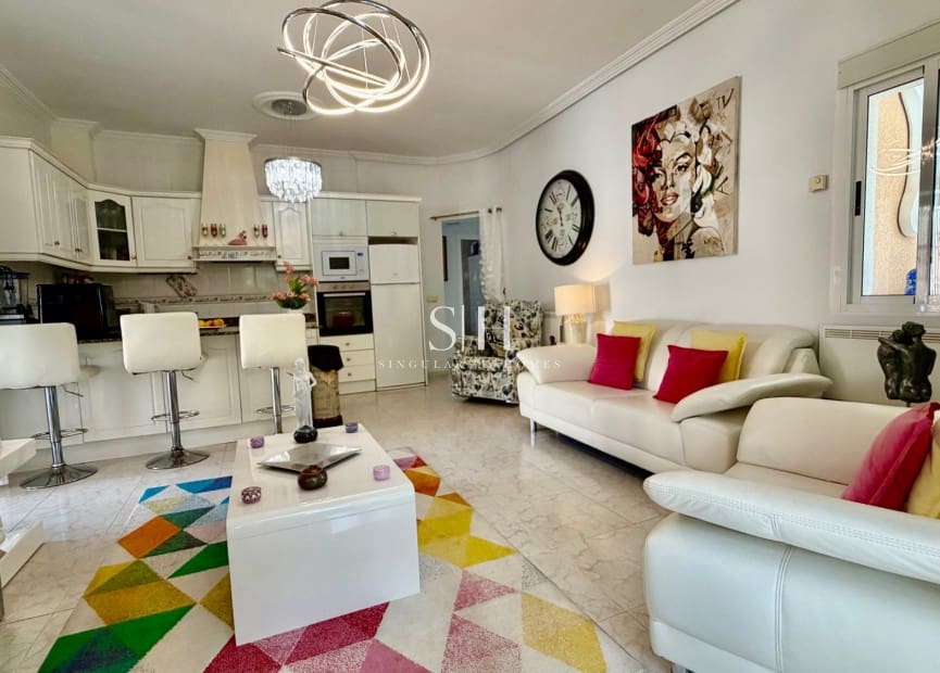4 Zimmer Villa zu verkaufen in Dona Pepa mit Pool - 575.000 € (Ref: 10062508)
