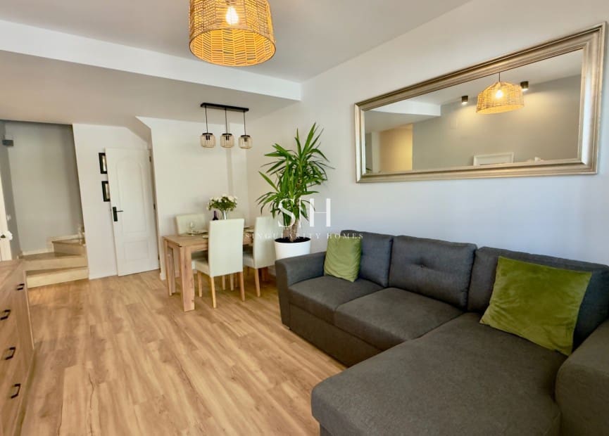 3 sypialnia Dom szeregowy na sprzedaż w La Florida z basenem garażem - 268 800 € (Ref: 10062509)