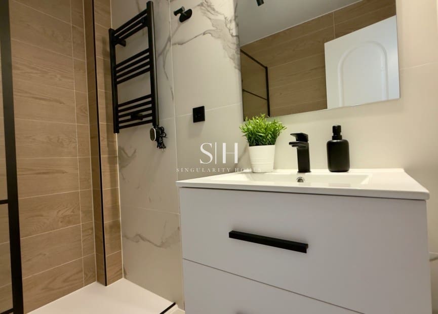 3 sypialnia Dom szeregowy na sprzedaż w La Florida z basenem garażem - 268 800 € (Ref: 10062509)