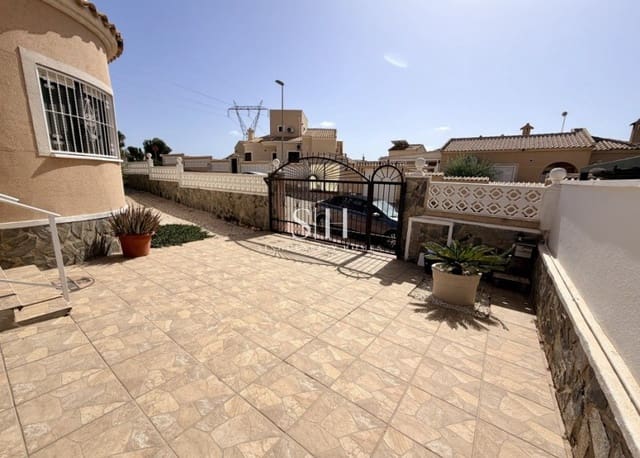Chalet de 3 habitaciones en Atalaya Park, Benijófar en venta con garaje - 318.000 € (Ref: 10062818)