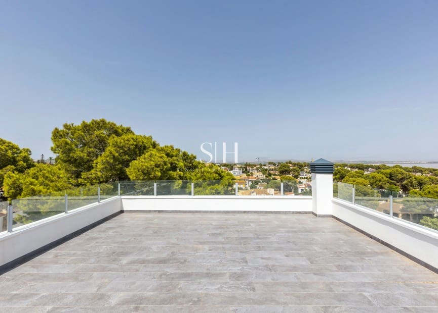 5 quarto Moradia para venda em Los Balcones com piscina garagem - 849 000 € (Ref: 10062820)