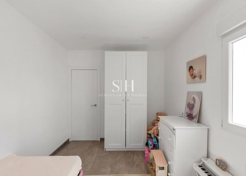 5 quarto Moradia para venda em Los Balcones com piscina garagem - 849 000 € (Ref: 10062820)
