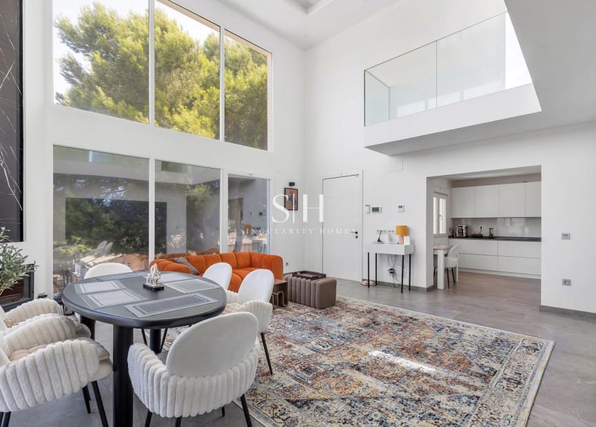 5 quarto Moradia para venda em Los Balcones com piscina garagem - 849 000 € (Ref: 10062820)