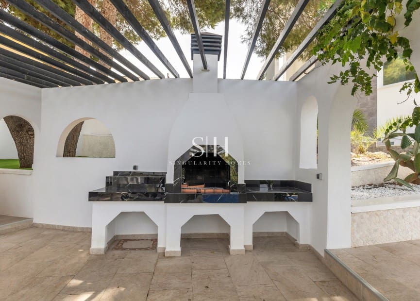 5 quarto Moradia para venda em Los Balcones com piscina garagem - 849 000 € (Ref: 10062820)