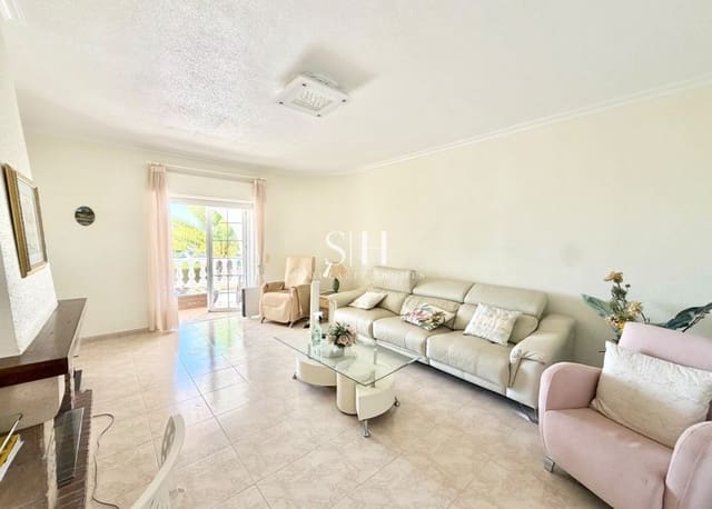 Chalet de 4 habitaciones en Ciudad Quesada, Rojales en venta con piscina garaje - 699.000 € (Ref: 10077191)