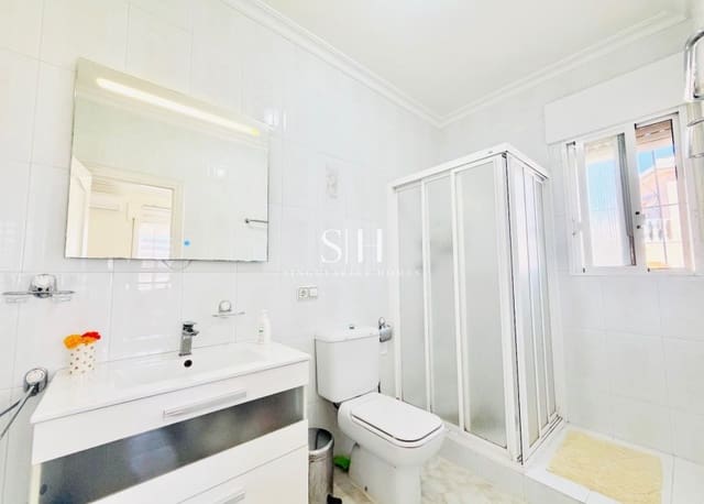 Chalet de 4 habitaciones en Ciudad Quesada, Rojales en venta con piscina garaje - 699.000 € (Ref: 10077191)