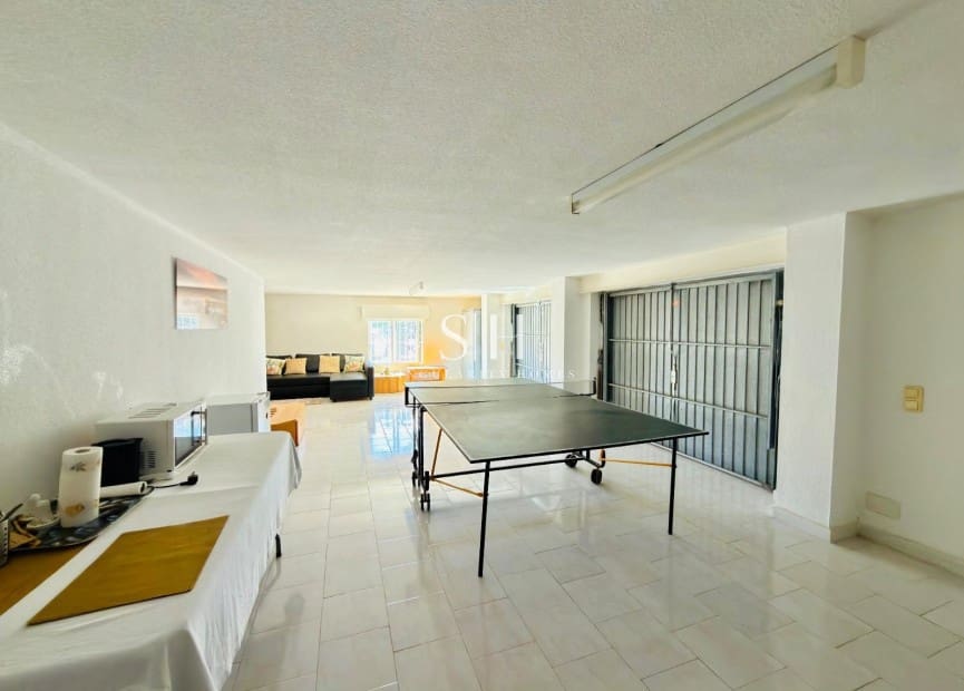 Chalet de 4 habitaciones en Ciudad Quesada en venta con piscina garaje - 699.000 € (Ref: 10077191)
