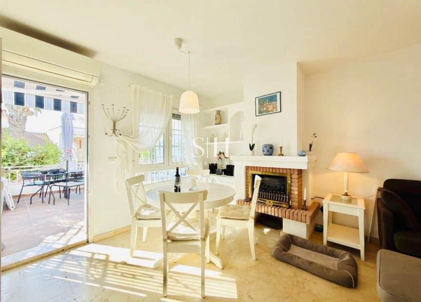 3 soveværelse Byhus til salg i Los Dolses med swimmingpool - € 240.000 (Ref: 10091626)