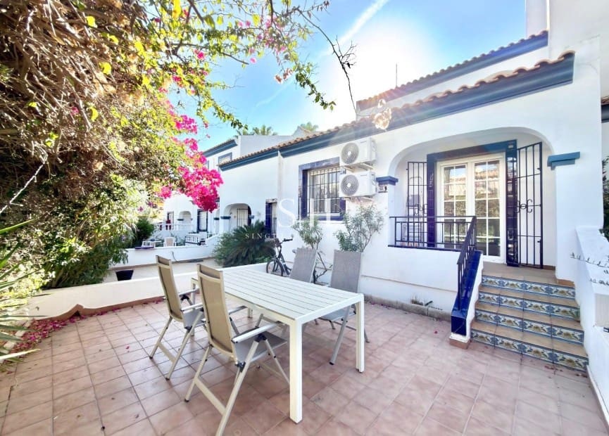 3 soveværelse Byhus til salg i Los Dolses med swimmingpool - € 240.000 (Ref: 10091626)