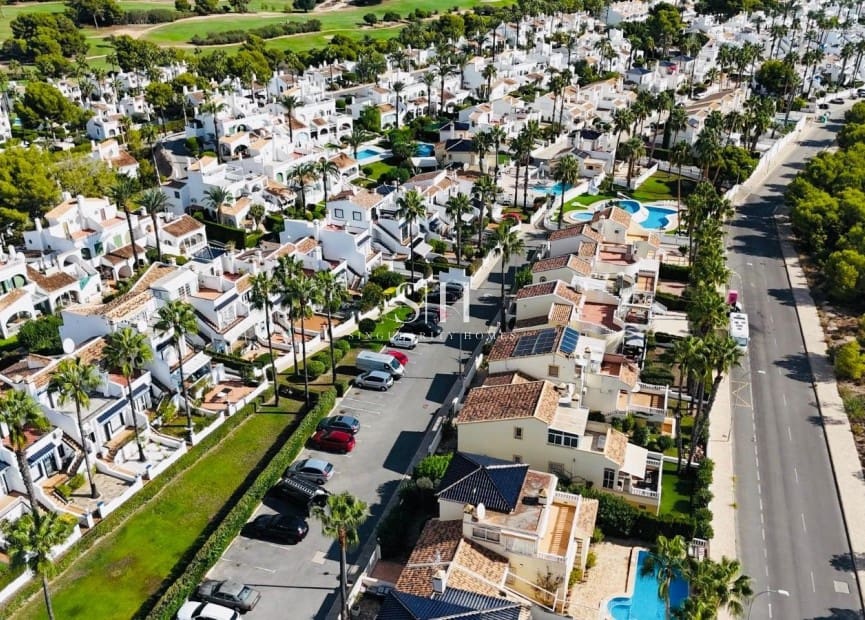 3 soveværelse Byhus til salg i Los Dolses med swimmingpool - € 240.000 (Ref: 10091626)