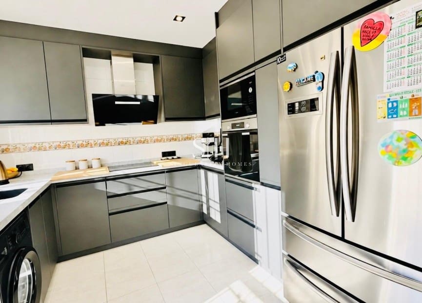 4 sovrum Villa till salu i Ciudad Quesada med pool garage - 569 000 € (Ref: 10103630)